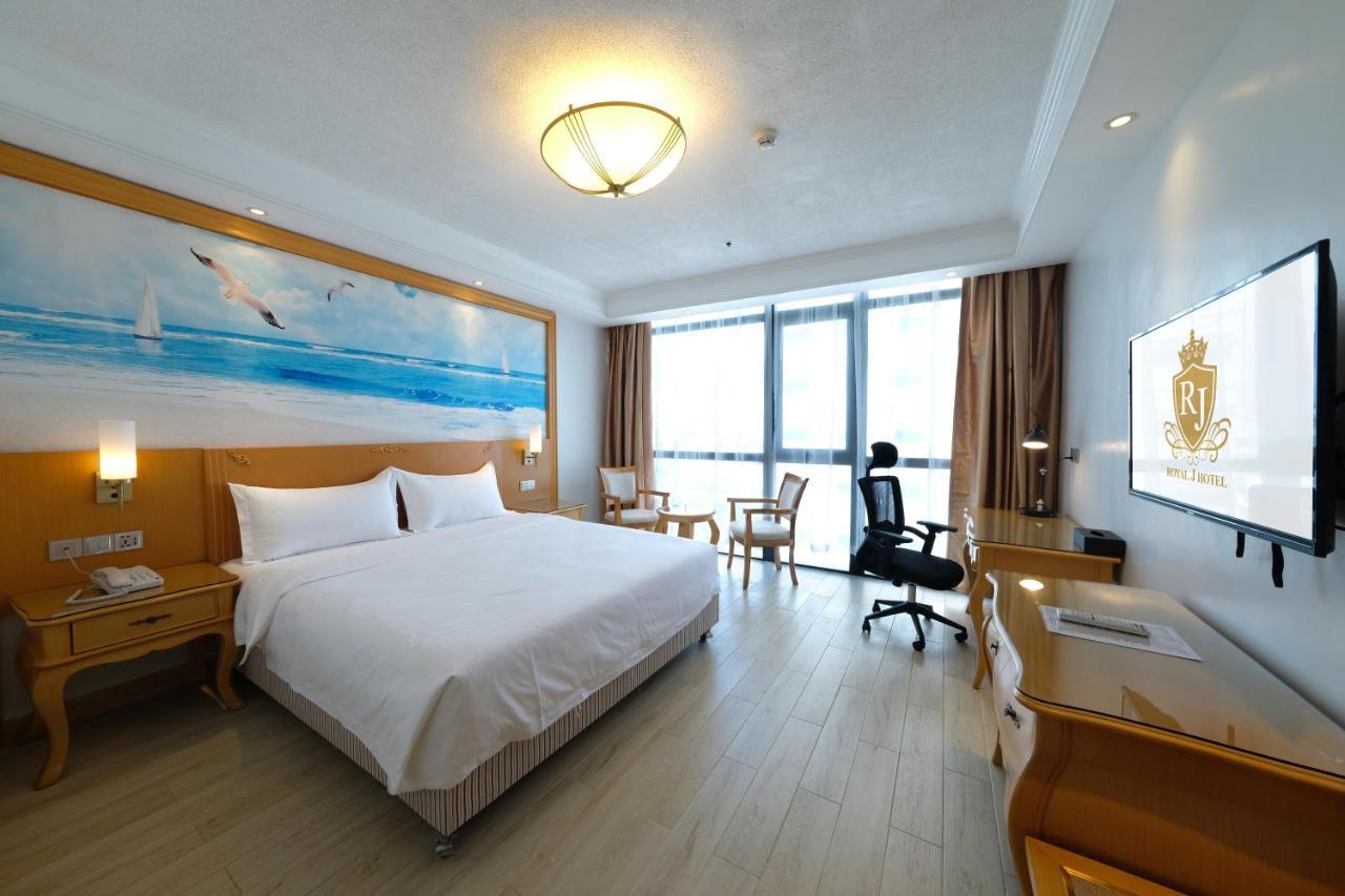 Royal J Hotel Cebu Exterior photo